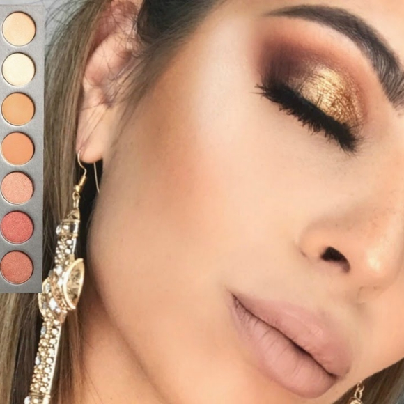 SOLD Morphe Jaclyn Hill Eyeshadow Palette - Picture 13 of 13